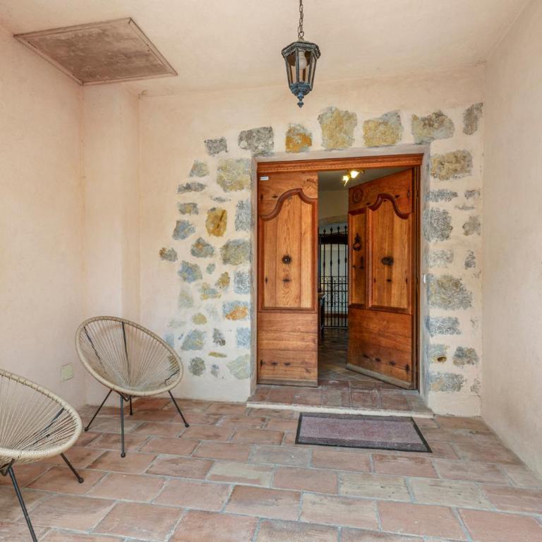 Villa provençale calme avec piscine chauffée 6 ch - Villa - 10
