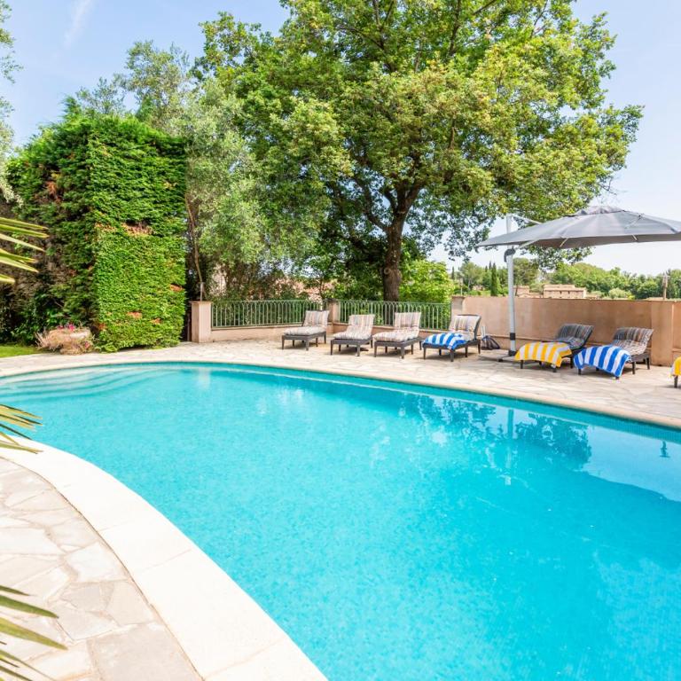 Villa provençale calme avec piscine chauffée 6 ch - Villa - 12