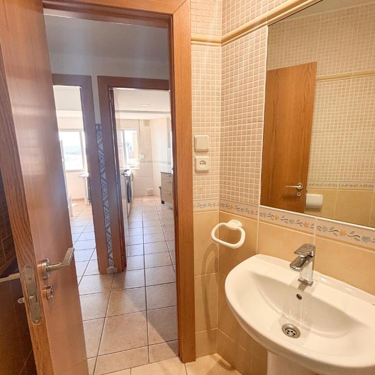Playa Panorama - Santa Marta - Three-Bedroom Apartment - 4