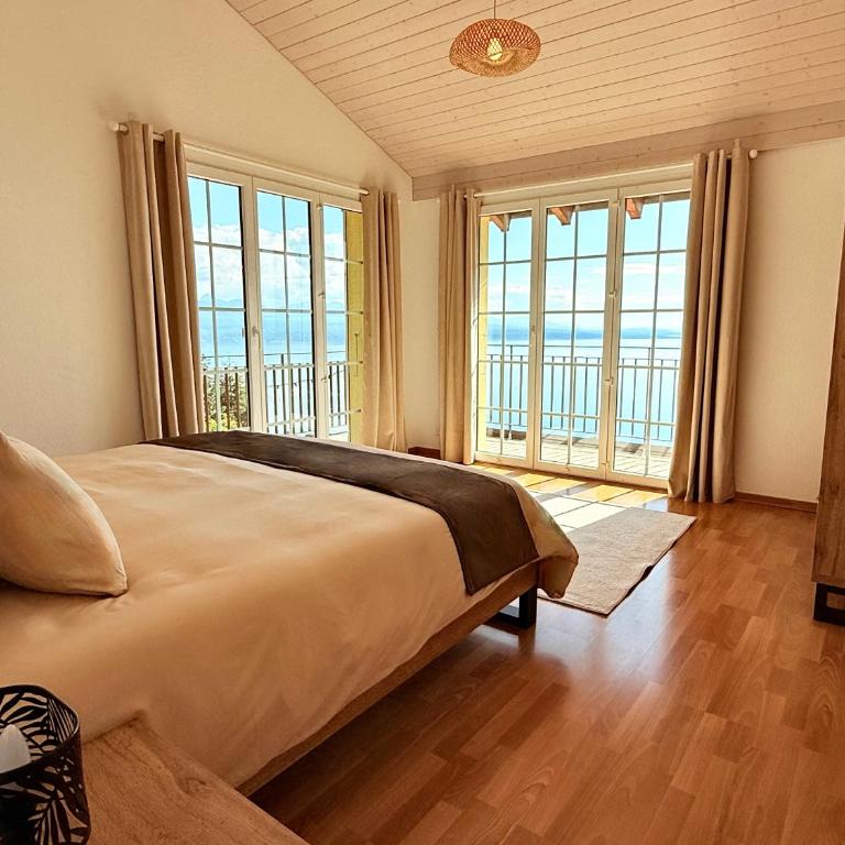 Premium Villa with Jacuzzi & Panoramic Lake View Lavaux - Villa - 11