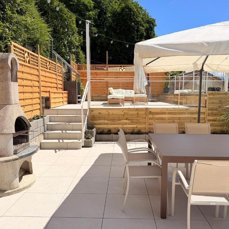 Premium Villa with Jacuzzi & Panoramic Lake View Lavaux - Villa - 17