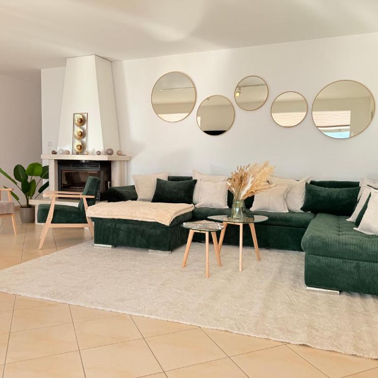 Premium Villa with Jacuzzi & Panoramic Lake View Lavaux - Villa - 8