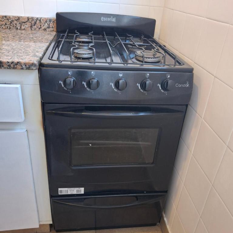 Luminoso y a 3 cuadras del mar ideal descanso, trabajo, trámites, congresos - Apartamento de 1 dormitorio - 12