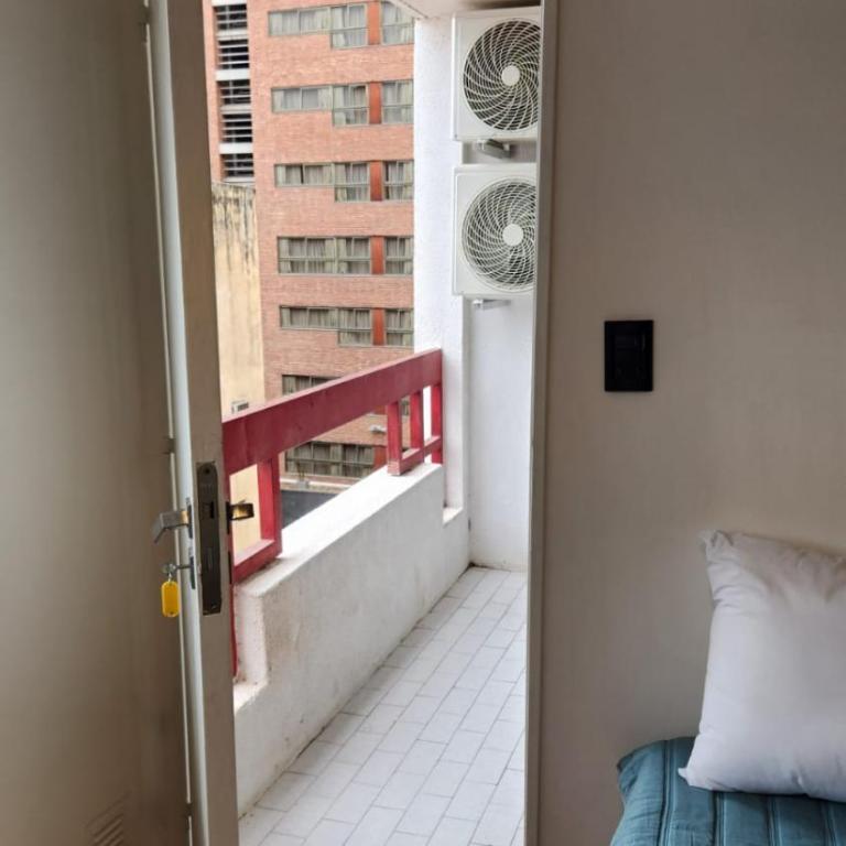 Centro Av General Paz 418 Estacionamiento economico - Apartamento de 1 dormitorio - 34