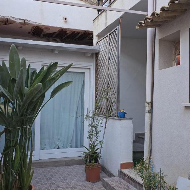 la casetta di nin e gian mondello - One-Bedroom House - 27
