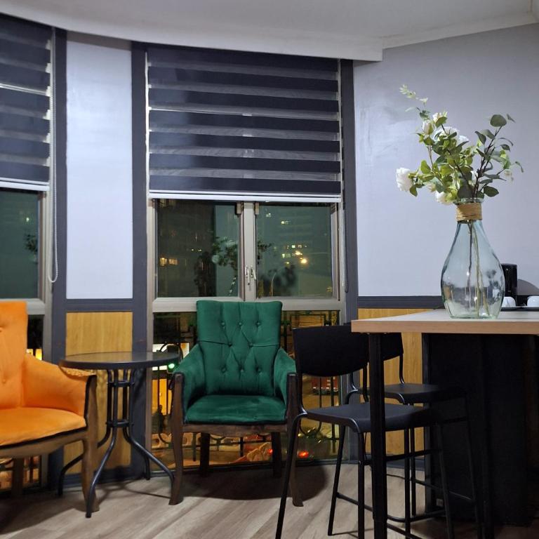Hotel Asturias - Presidential Suite - 6