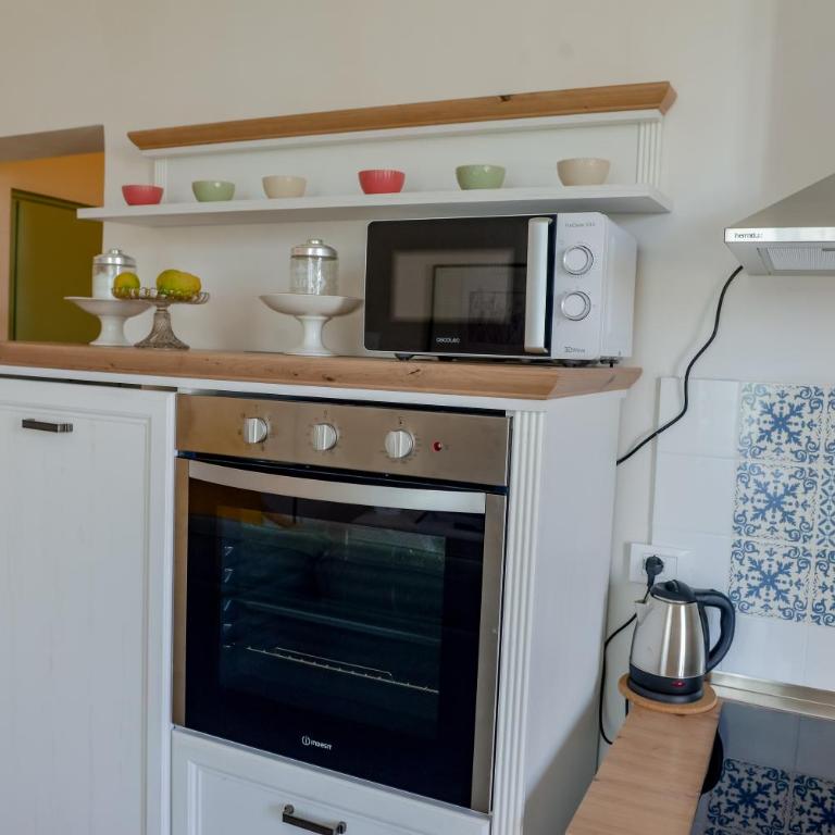 Ines Lake Garden - with private parking & garden - Appartamento Deluxe - 14