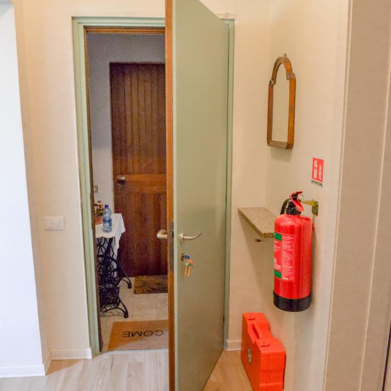 Ines Lake Garden - with private parking & garden - Appartamento Deluxe - 32