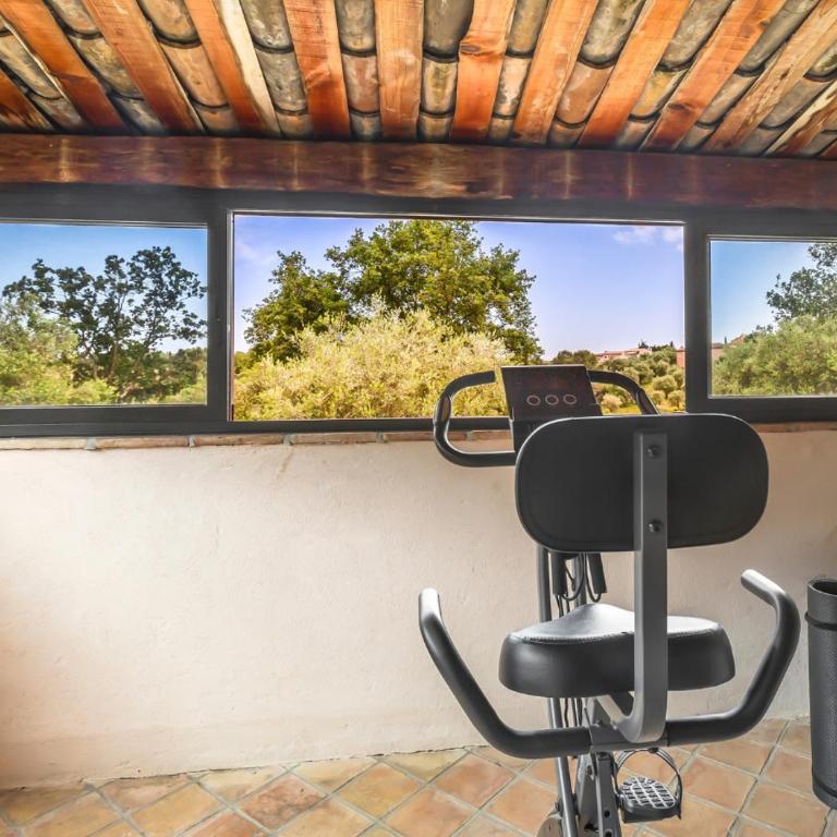 Villa provençale calme avec piscine chauffée 6 ch - Villa - 29