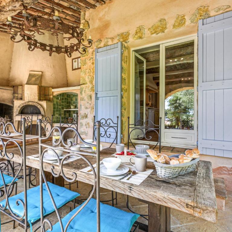 Villa provençale calme avec piscine chauffée 6 ch - Villa - 32
