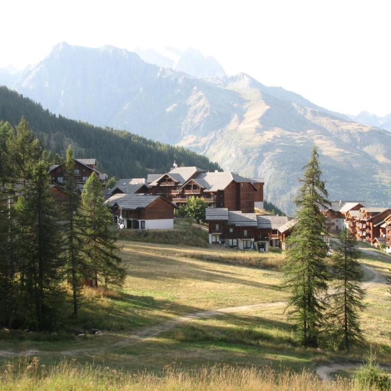 Chalet duplex Parc Aux Etoiles 1800 - Three-Bedroom House - 5