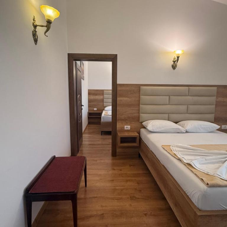 Apartments George - Apartman sa 2 Spavaće Sobe i Balkonom - 4