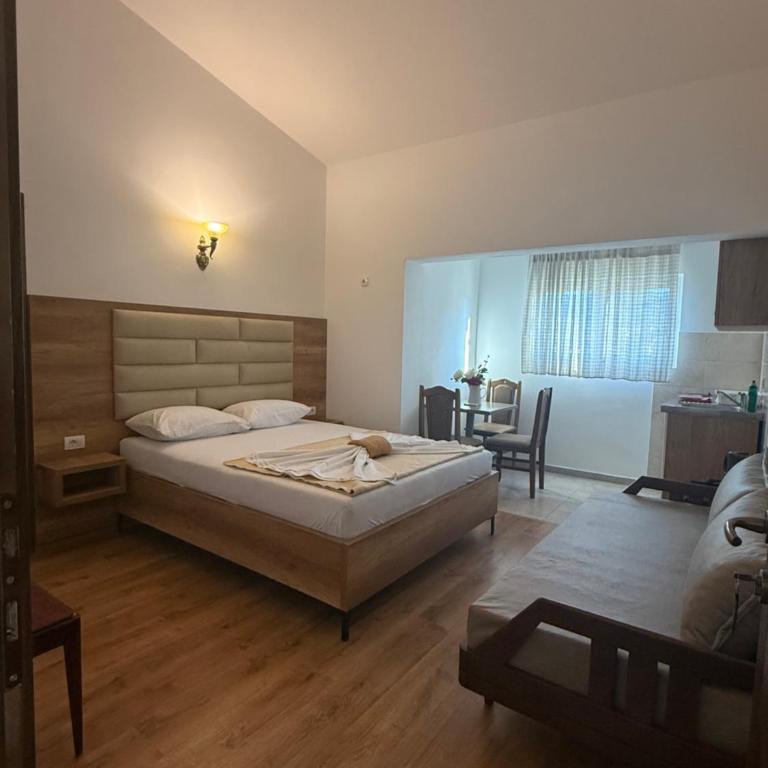 Apartments George - Apartman sa 2 Spavaće Sobe i Balkonom - 8