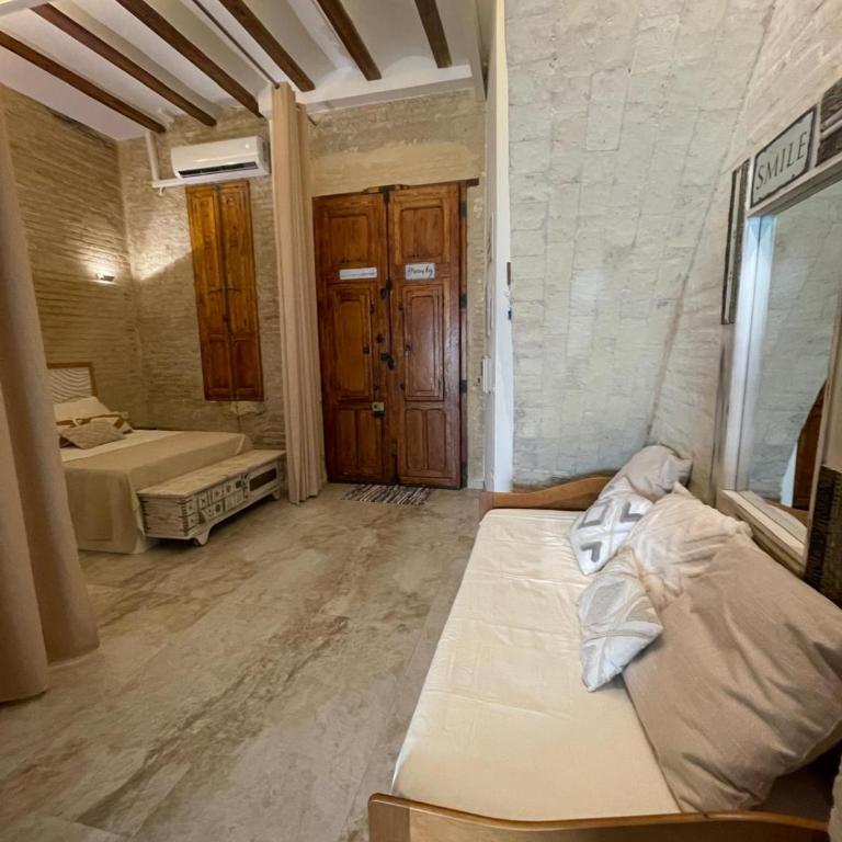 Dream Big with jacuzzi and terrace in Ruzafa - Two-Bedroom Apartment - 30