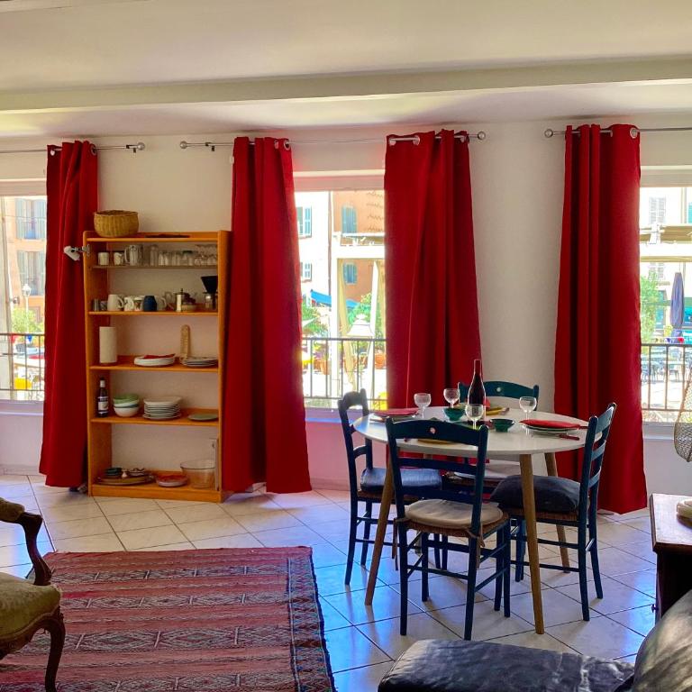 Appartment place d'équerre - Apartment mit 2 Schlafzimmern - 1