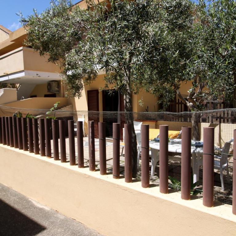 Villetta Simiri caposchiera con cortile e BBQ - Casa con 2 Camere da Letto - 6