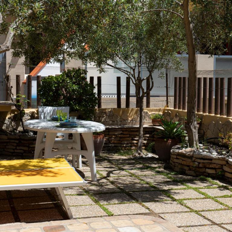 Villetta Simiri caposchiera con cortile e BBQ - Casa con 2 Camere da Letto - 14