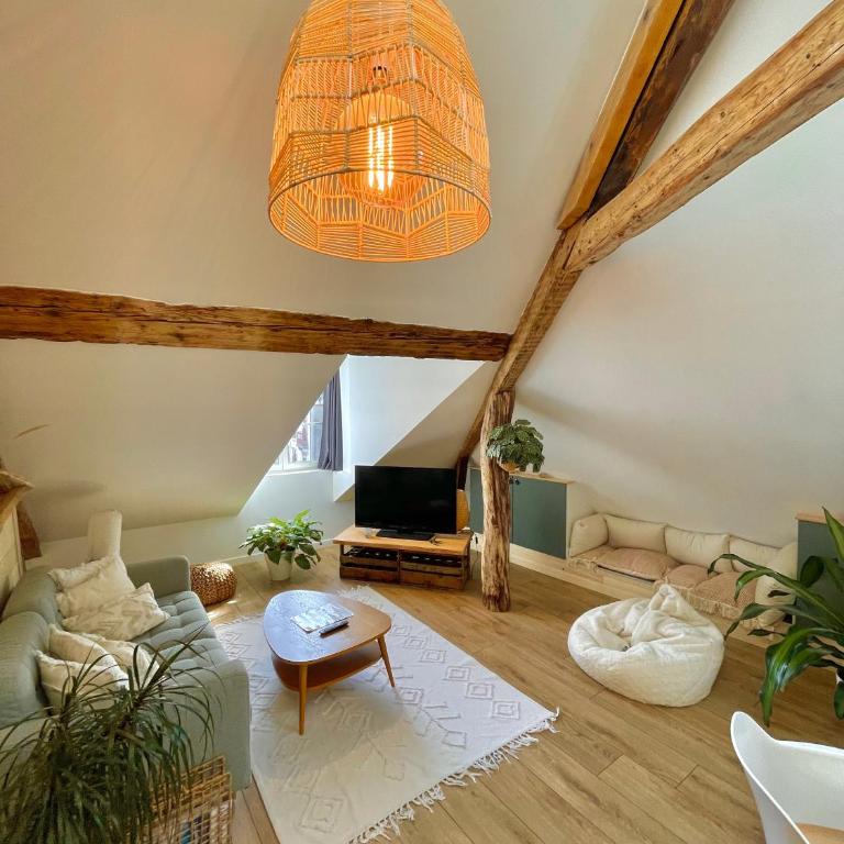 Nid douillet sous les toits avec jacuzzi - Appartement 1 Chambre - 42
