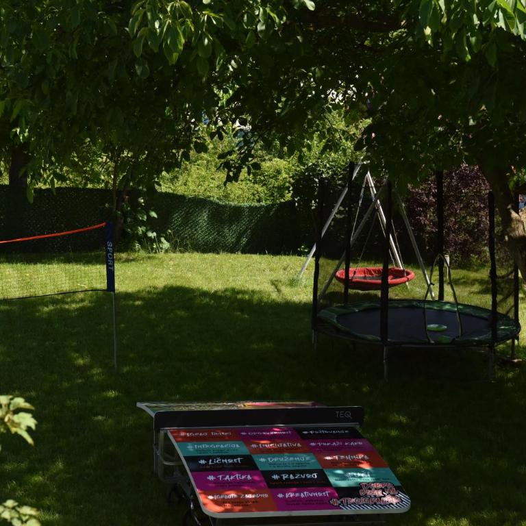 Rent Your Family Retreat in Novi Sad - Vila sa Sopstvenim Bazenom - 20