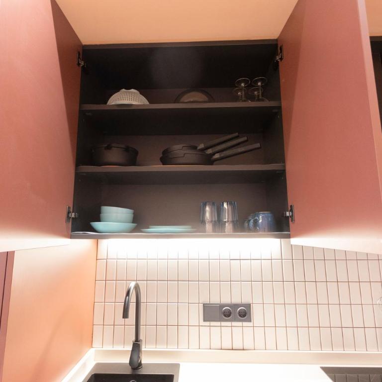 Blue City Apartments - One-Bedroom Apartment - 16