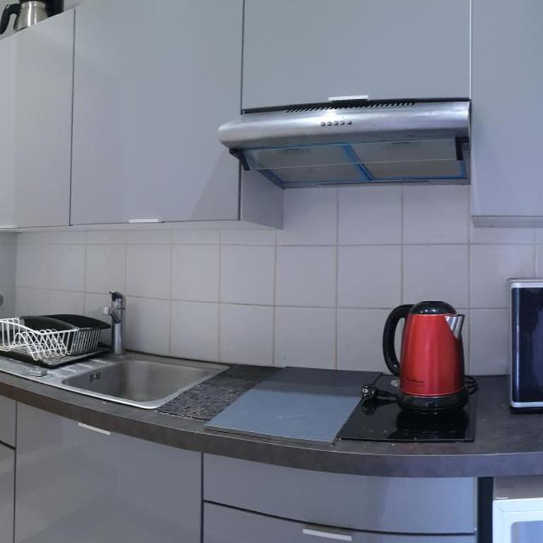 Très grand studio meublé - Juan les Pins - Logt4 - Appartement 1 Chambre - 3