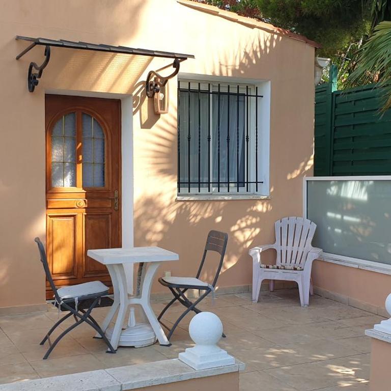 Très grand studio meublé - Juan les Pins - Logt4 - Appartement 1 Chambre - 10