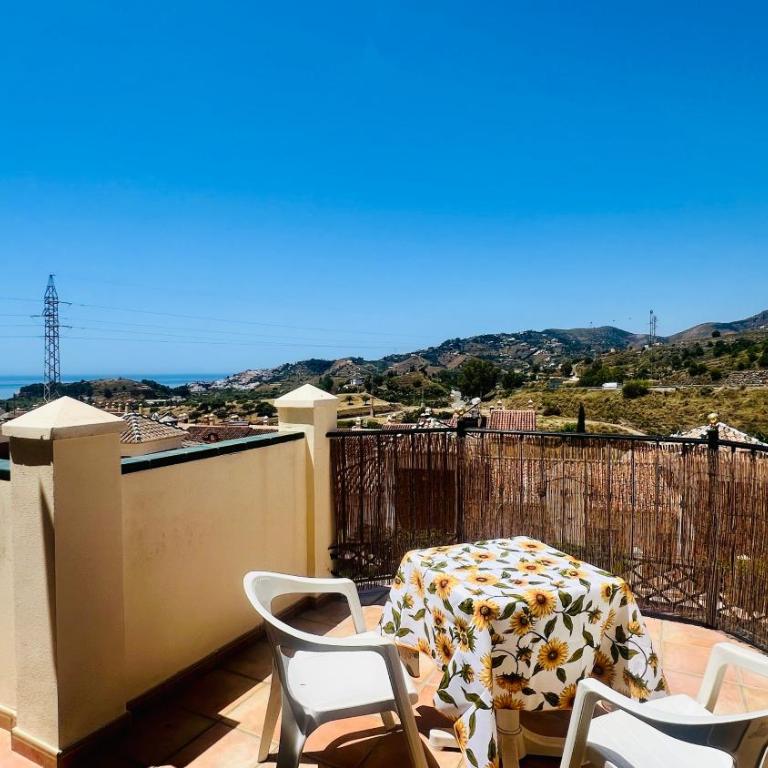 Nerja Sea & Sierra Escape - Casa de 2 dormitorios - 2