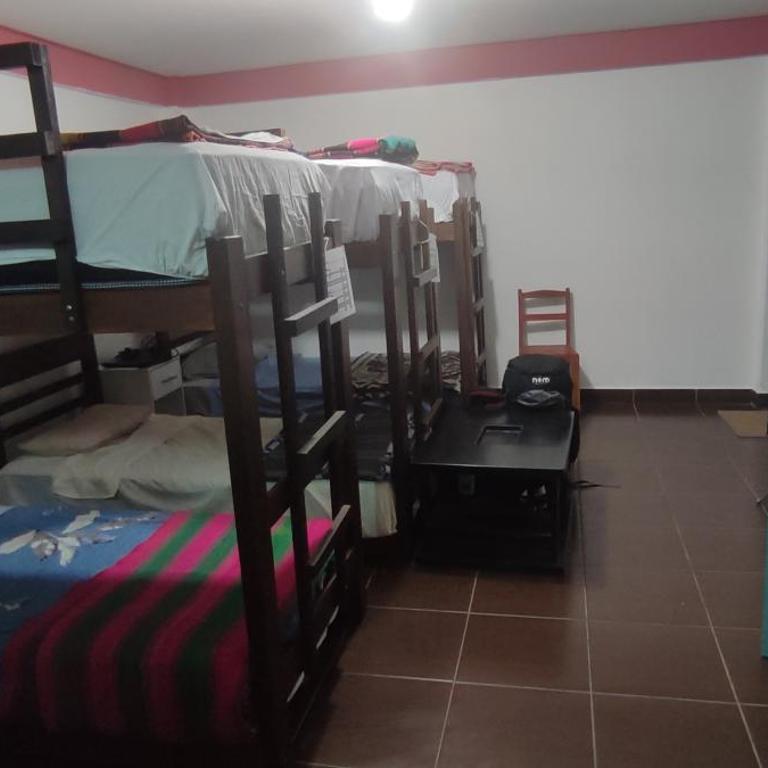 Backpackers Oruro B&B - Habitación Compartida Mixta - 9