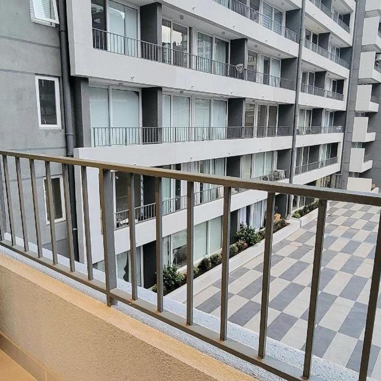 Rbk° Departamento nuevo 2025 pasos del metro - One-Bedroom Apartment - 6