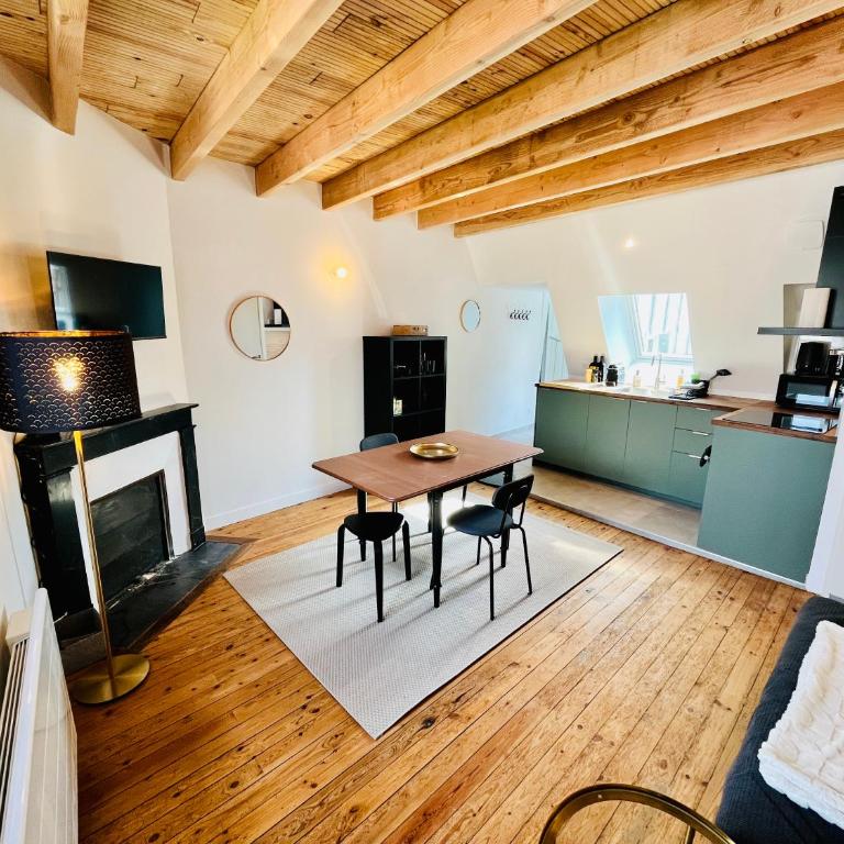 Centre-ville, cathédrale, cosy, duplex, le numéro 12 - Apartamento de 1 dormitorio - 11