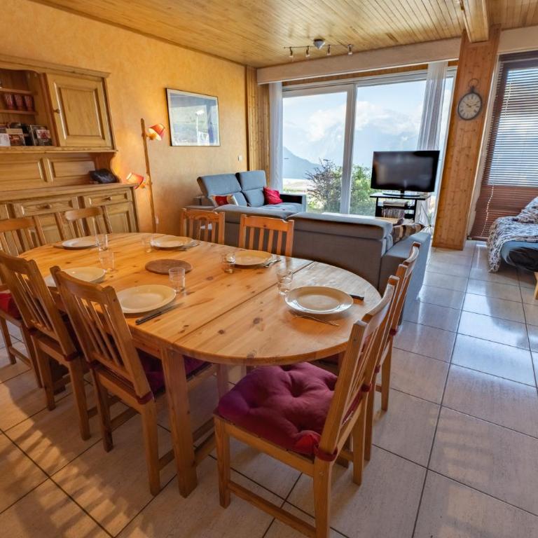 Appartement 3 chambres - Three-Bedroom Apartment - 1