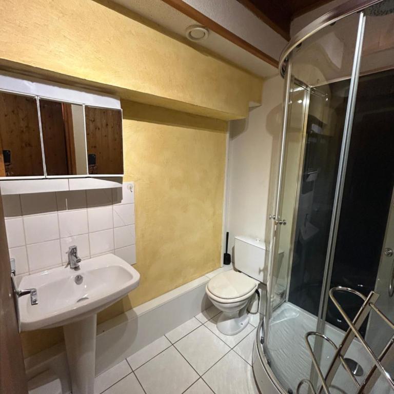Appartement 3 chambres - Three-Bedroom Apartment - 11