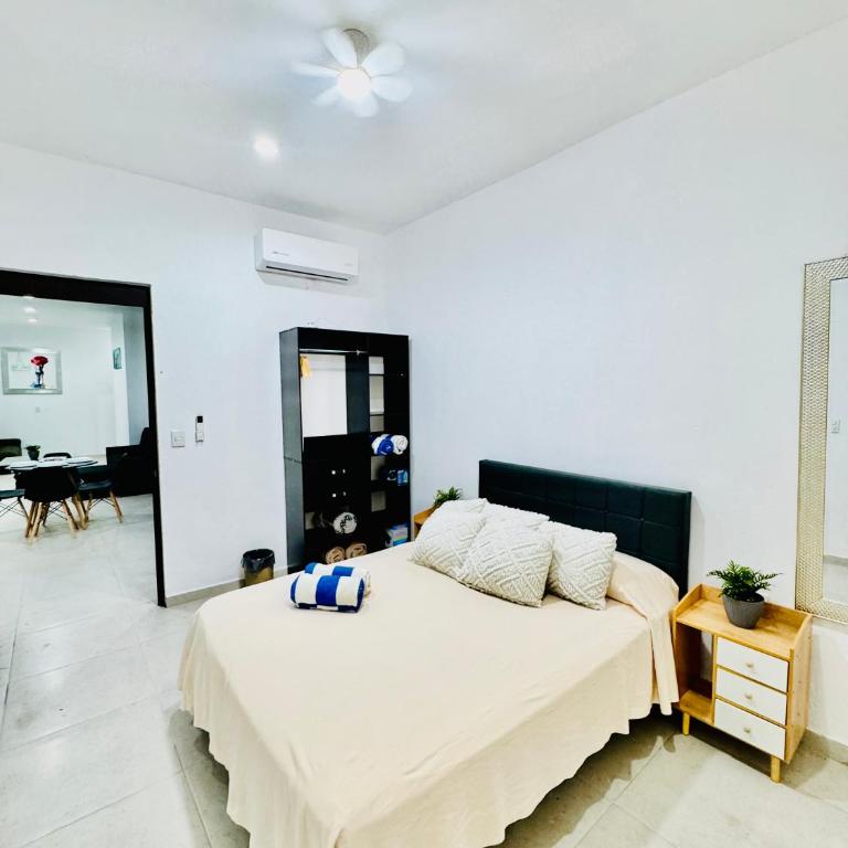 EL DELFIn - One-Bedroom Apartment - 19