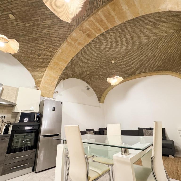 Kalma Brick Arch Apartment - Central & Authentic - Appartamento Deluxe con 1 Camera da Letto - 2