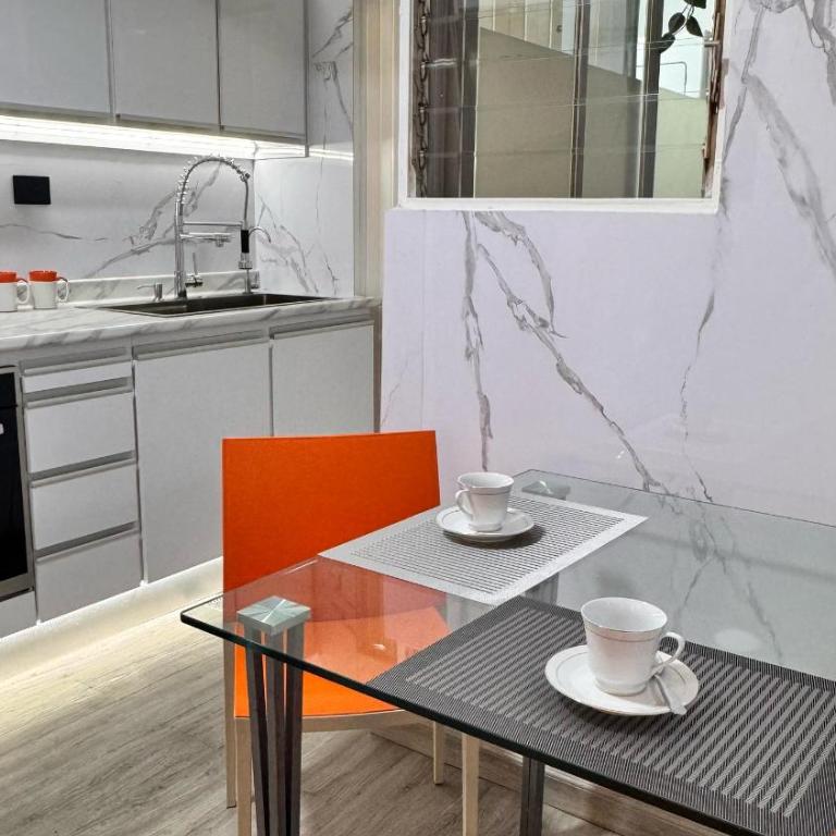 Ubicación! Moderno&Espectacular Apt en Chacao-CCS - Apartamento de 2 dormitorios - 69