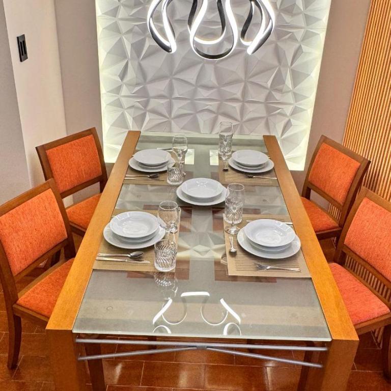 Ubicación! Moderno&Espectacular Apt en Chacao-CCS - Two-Bedroom Apartment - 75