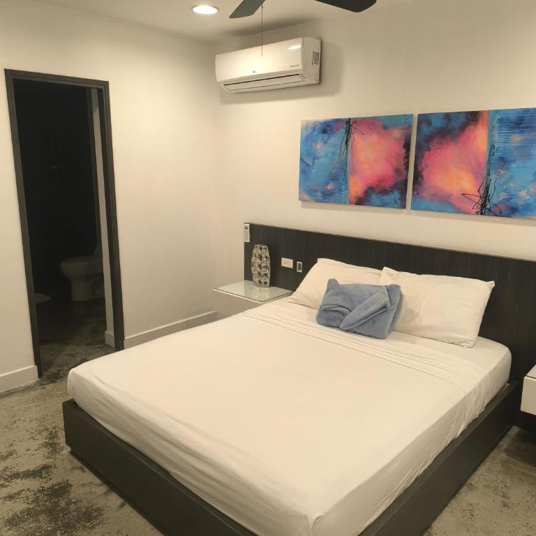 Poblado Luxury Suites - Vacation Home - 9