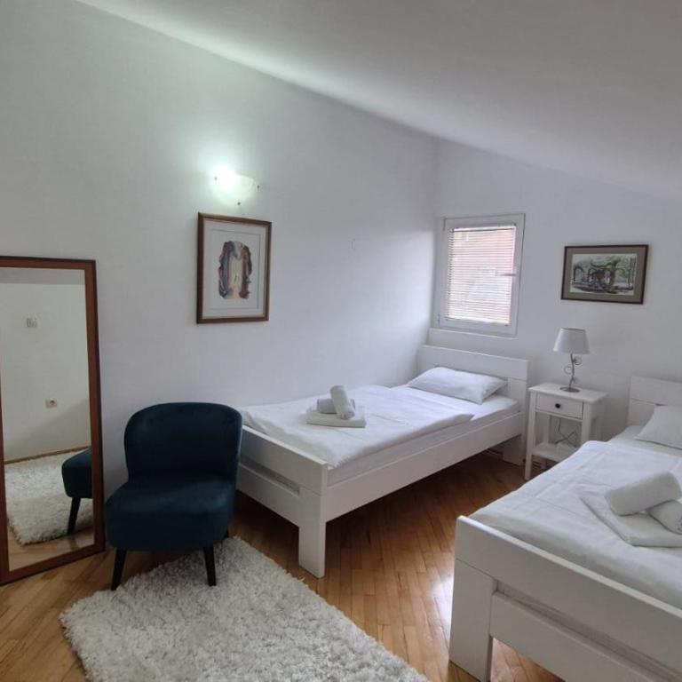 Egon Apartments - Apartman s 1 Spavaćom Sobom i Terasom - 1