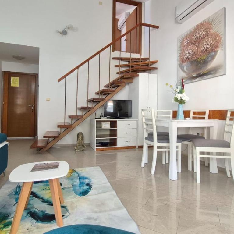 Egon Apartments - Apartman s 1 Spavaćom Sobom i Terasom - 19