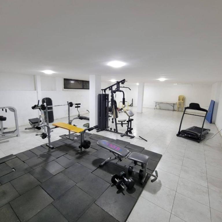 Departamento con Jacuzzi y Patio - Apartamento Estándar de 3 dormitorios - 3