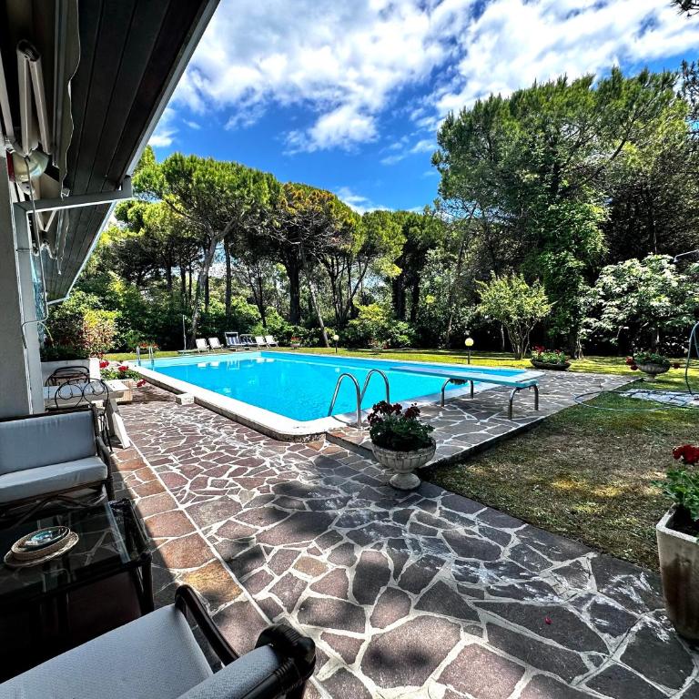 Villa sunshine with pool - Villa - 29