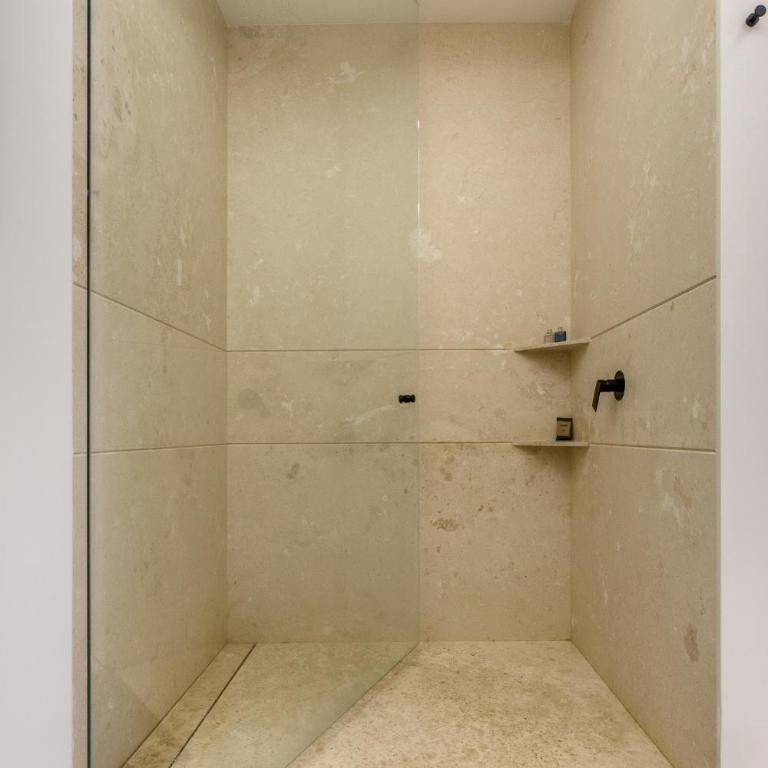 New! Luxury 2bd 2ba Romantic Zone Largest Pool in PV Sea View Balcony - Apartamento de 2 dormitorios con balcón y vistas al mar - 14
