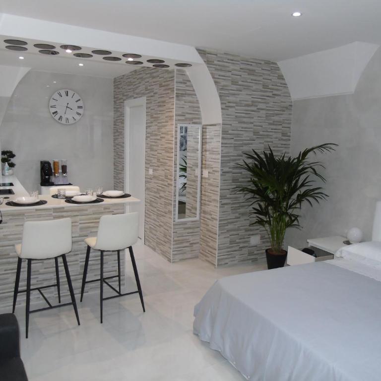 Mavi Home - One-Bedroom Apartment - 11