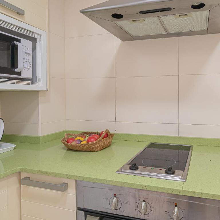 Levante Beach Apartments - One Bedroom Apartment with Terrace and Sea View 1 - 11