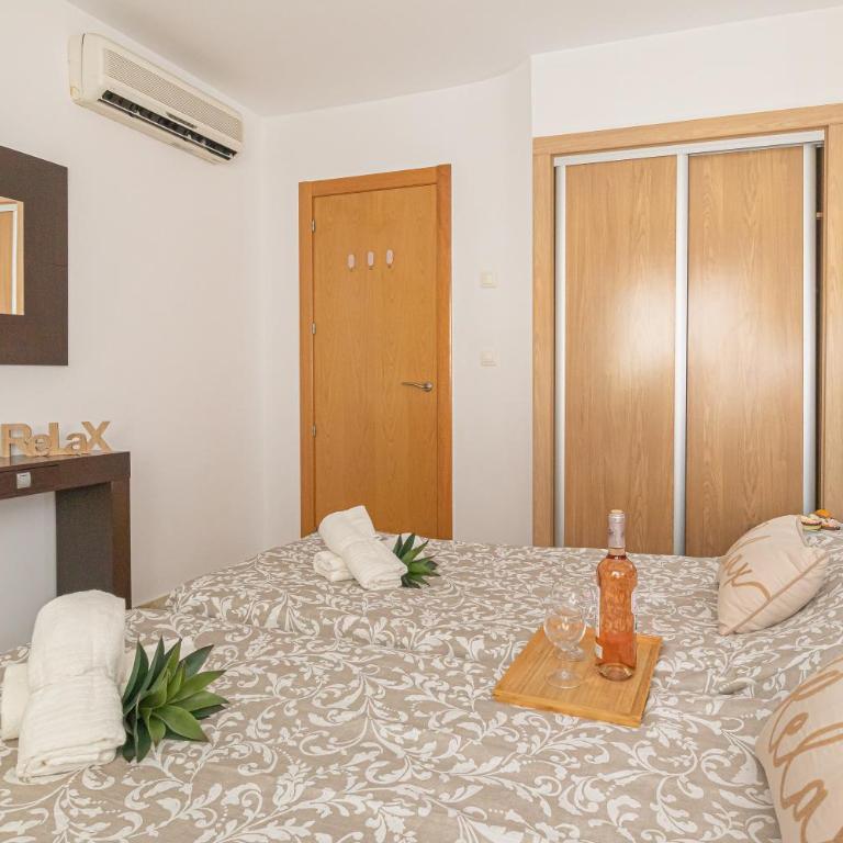 Levante Beach Apartments - One Bedroom Apartment with Terrace and Sea View 2 - 13