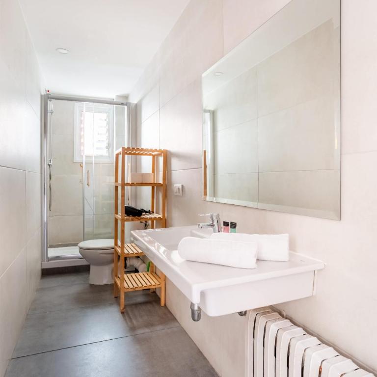 The Collection Barcelona - Big apartment for 15 in the heart of Eixample - Apartment - 9
