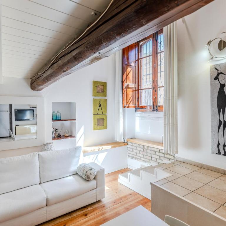 Suite Dreams Cagliari Loft - Monolocale su 2 Livelli (2 Adulti) - 15