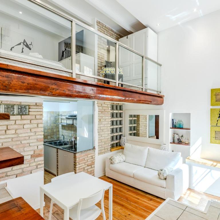 Suite Dreams Cagliari Loft - Monolocale su 2 Livelli (2 Adulti) - 4