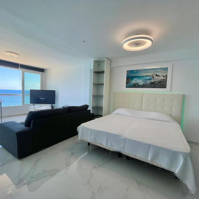 Torre Principado Seafront Studio - Estudio Deluxe - 17