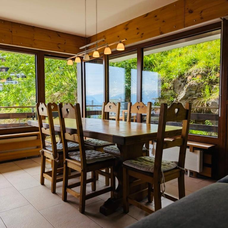 Appartement exceptionnel sur les pistes - Three-Bedroom Apartment with Mountain View - 3